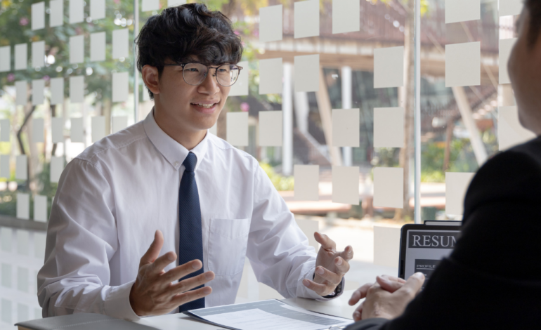 Best Paying Part-Time Jobs for Students Abroad